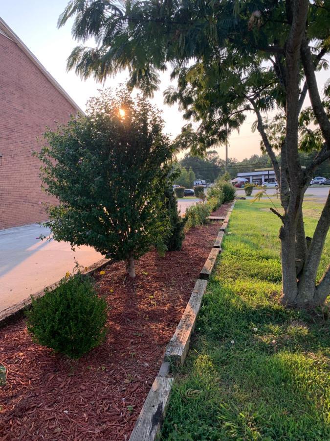 Americas Best Value Inn - Roxboro Kültér fotó